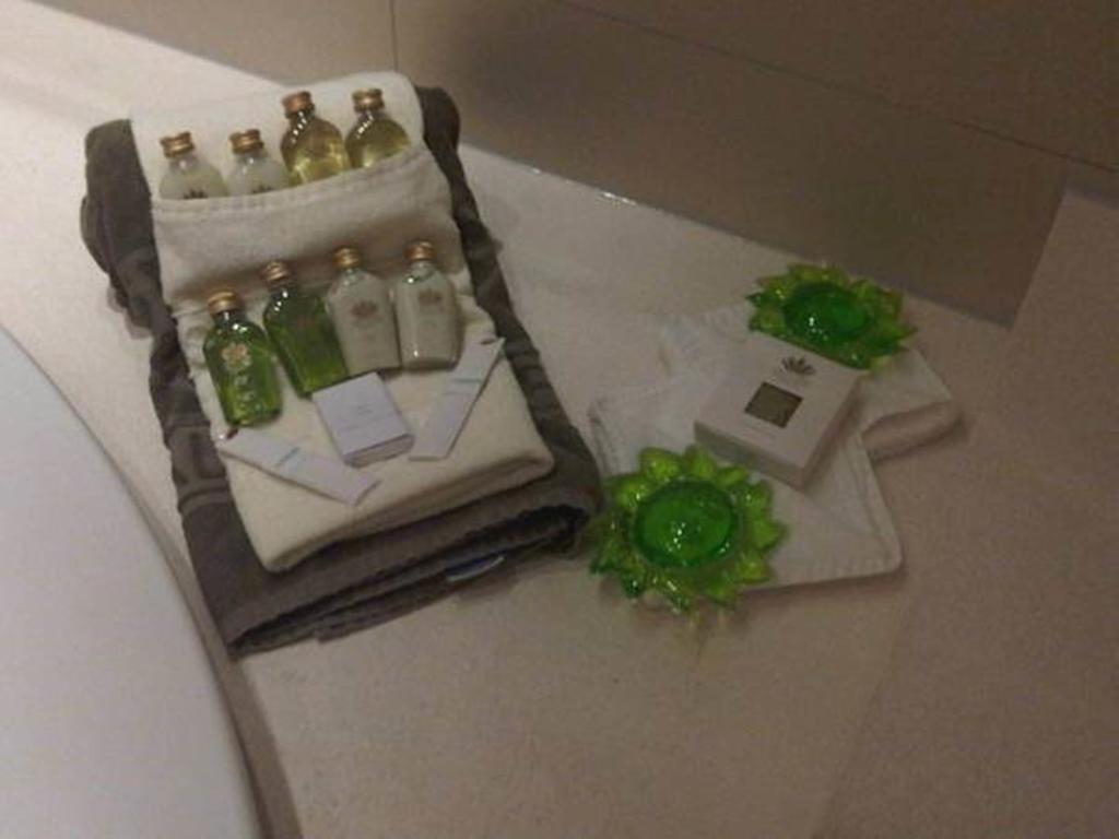 Denis Hotel Abuja Mobushipe Екстериор снимка