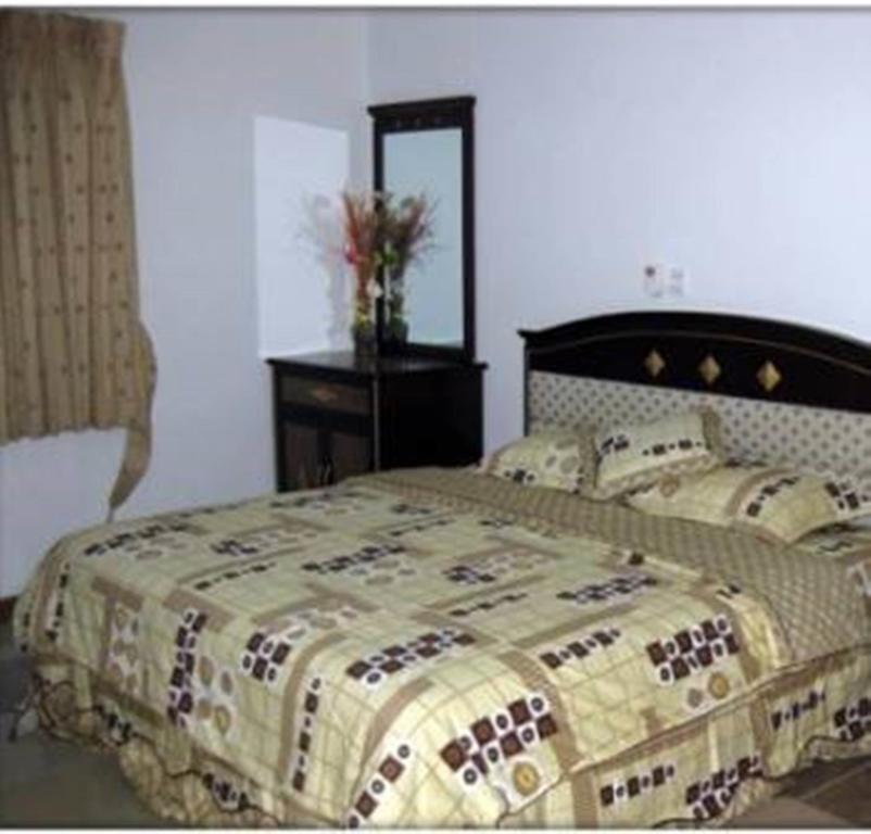 Denis Hotel Abuja Mobushipe Екстериор снимка